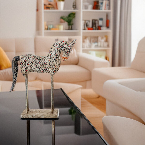 FIG MAD CABALLO METAL+ BASE MAD 27X8X40