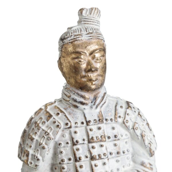 FIGURA GUERRERO  7X6X17 ARRODILLADO