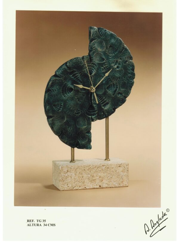 Reloj conchas formas - A. Anglada