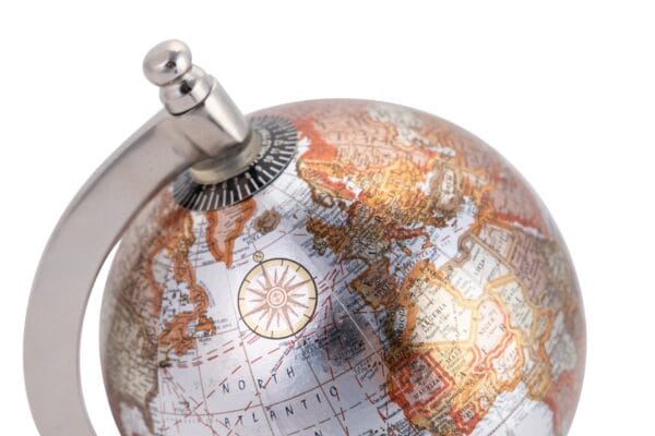 BOLA MUNDO ALUMINIO NICKEL 13X10X22 CM